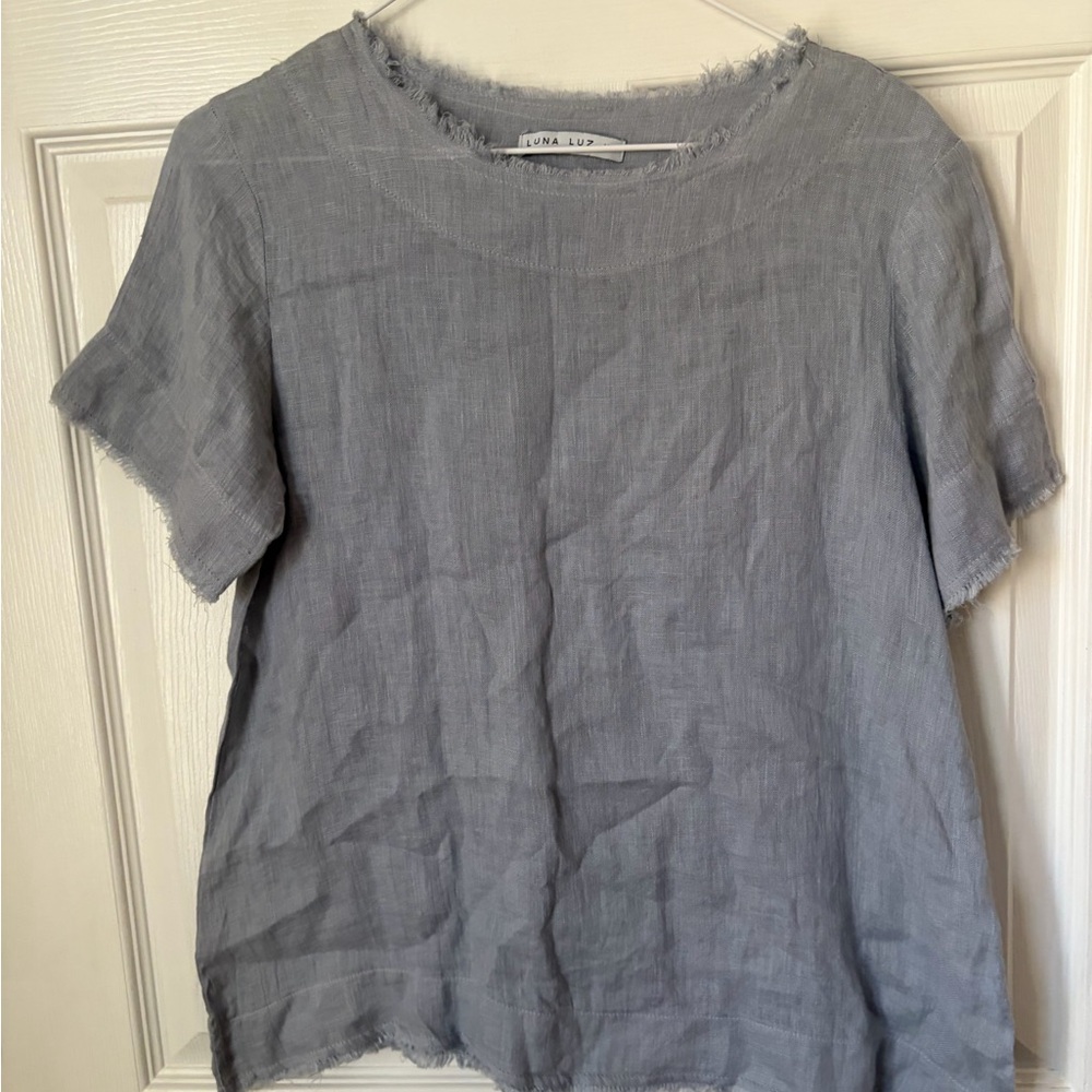 Luna Lup Relaxed Frayed Edge Short Sleeve Top - Light Gray